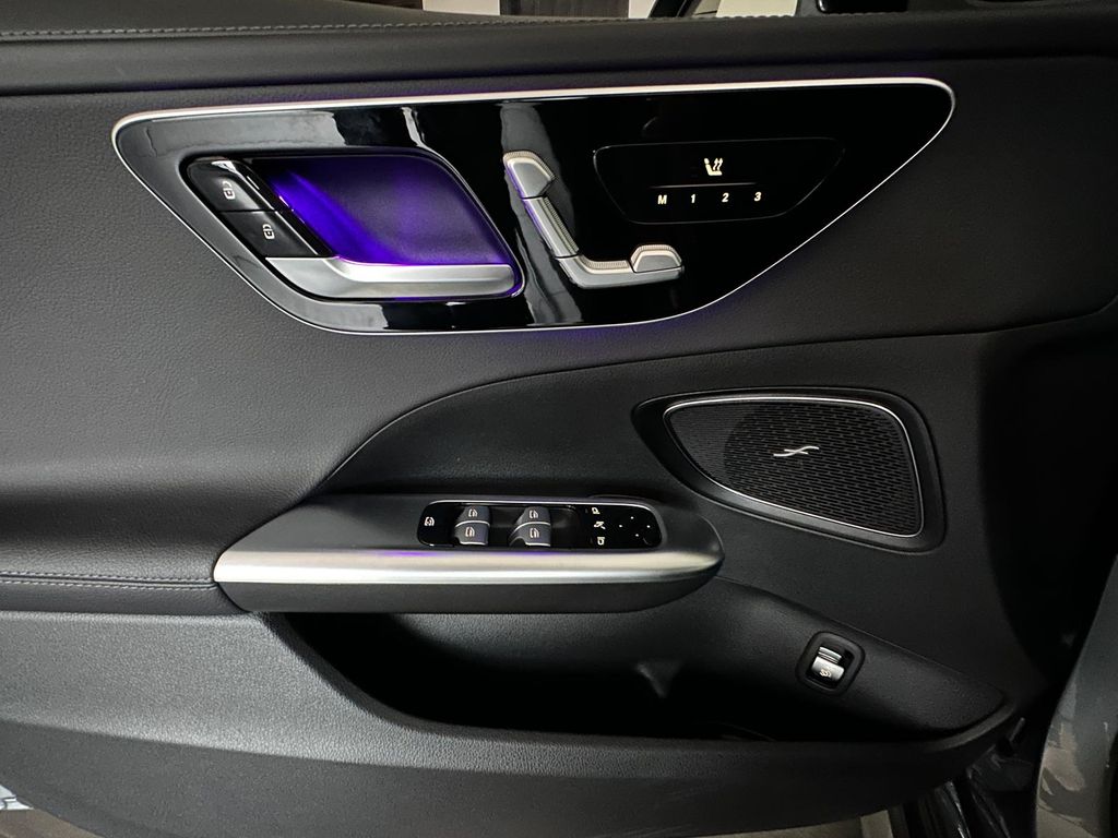 Mercedes-Benz C 300 2023