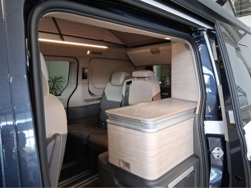 Volkswagen T7 California