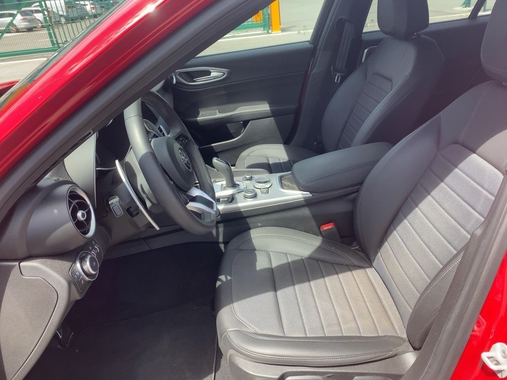 Alfa Romeo Giulia 2023