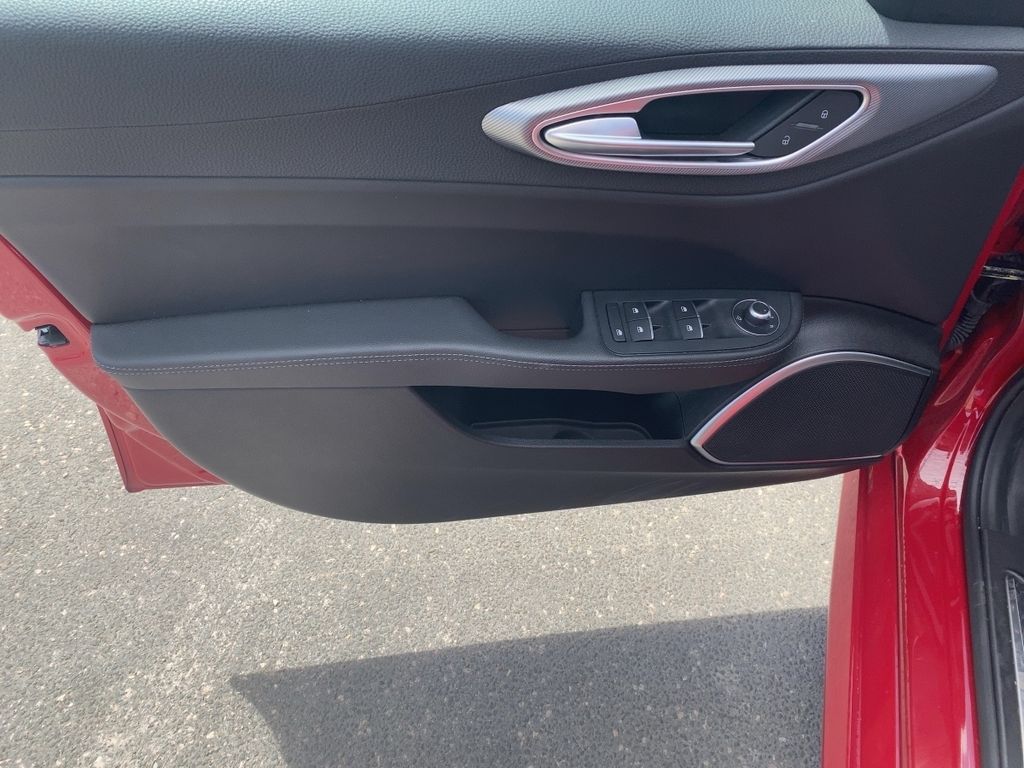 Alfa Romeo Giulia 2023