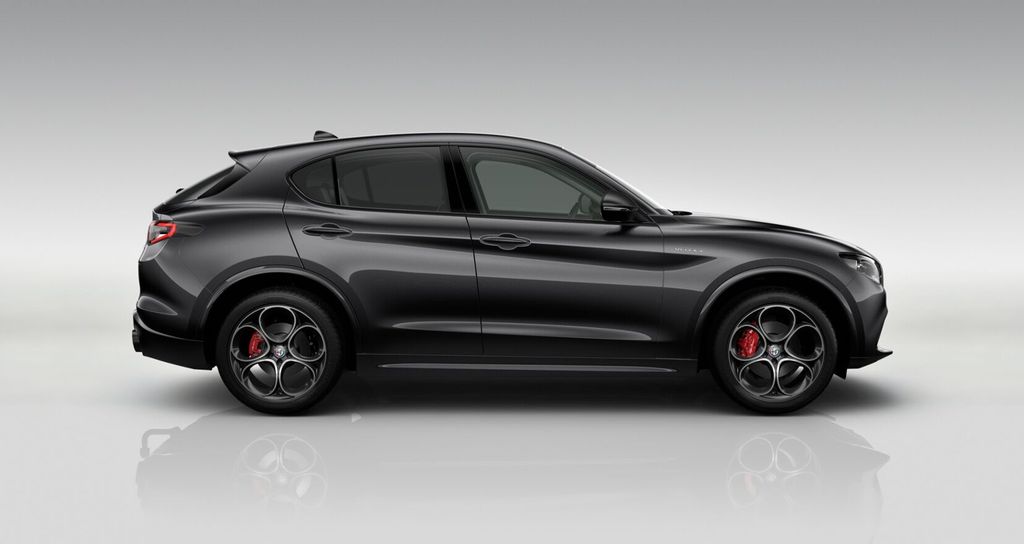 Alfa Romeo Stelvio 2025