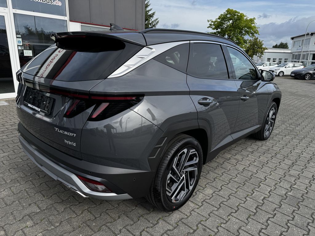 Hyundai TUCSON 2025