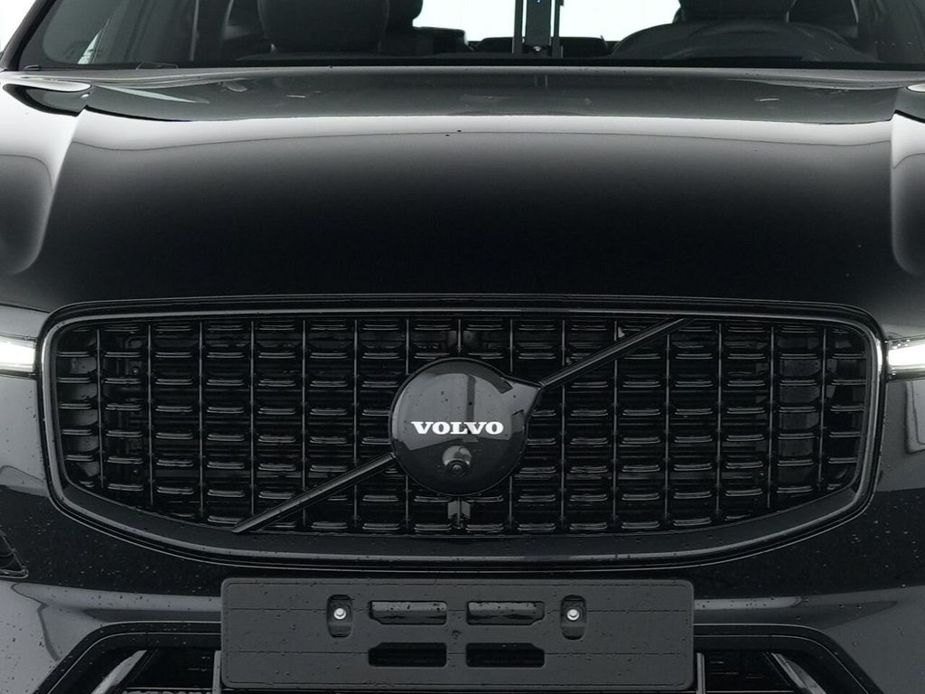 Volvo XC60 2025