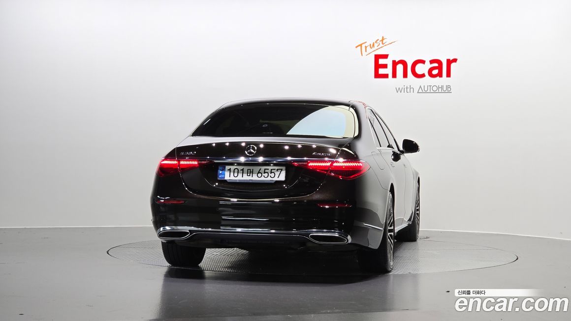 Mercedes-Benz S-Class 2021