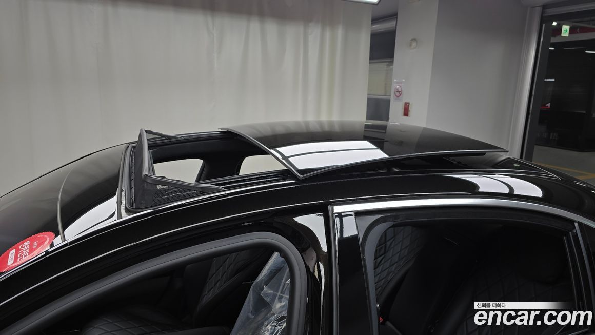 Mercedes-Benz S-Class 2021