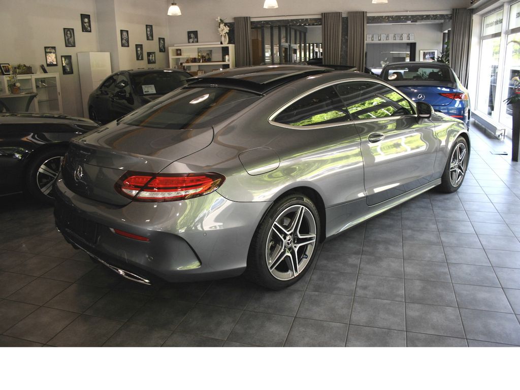 Mercedes-Benz C 300 2021