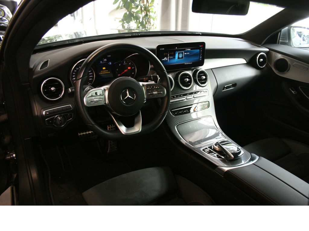 Mercedes-Benz C 300 2021