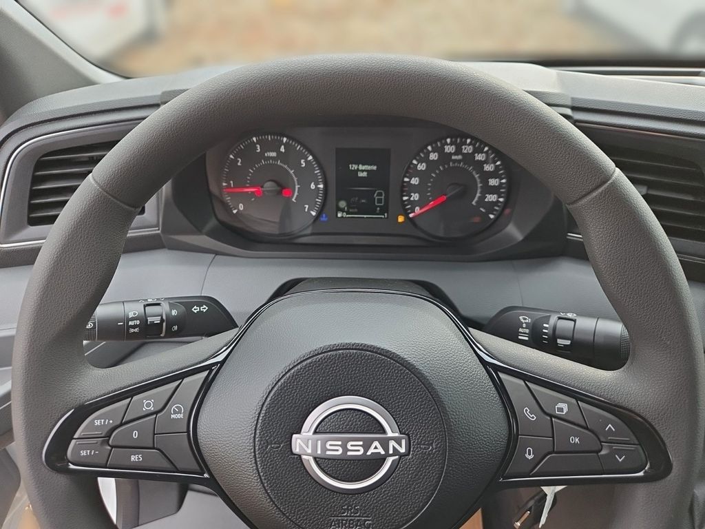 Nissan Interstar