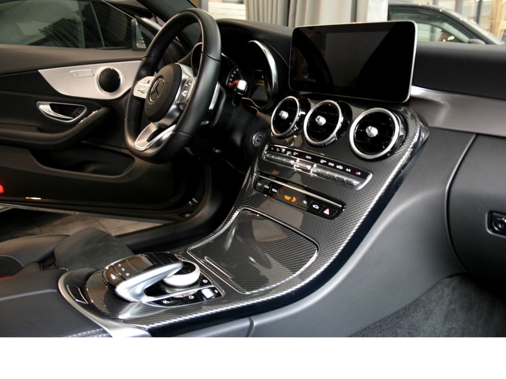 Mercedes-Benz C 300 2021