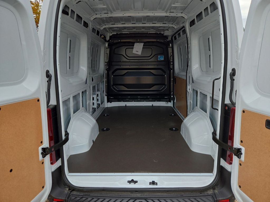 Nissan Interstar