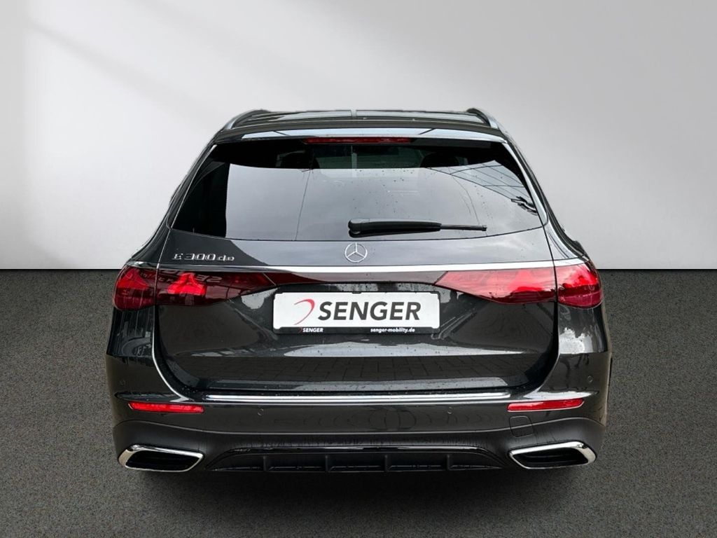 Mercedes-Benz E 300 2025
