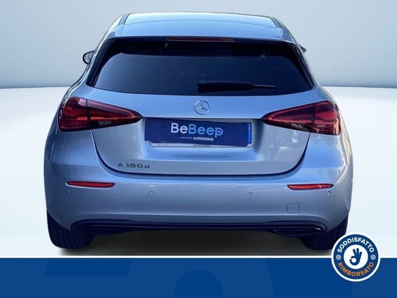 Mercedes-Benz A 180 2024