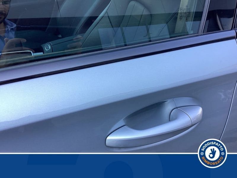 Mercedes-Benz A 180 2024