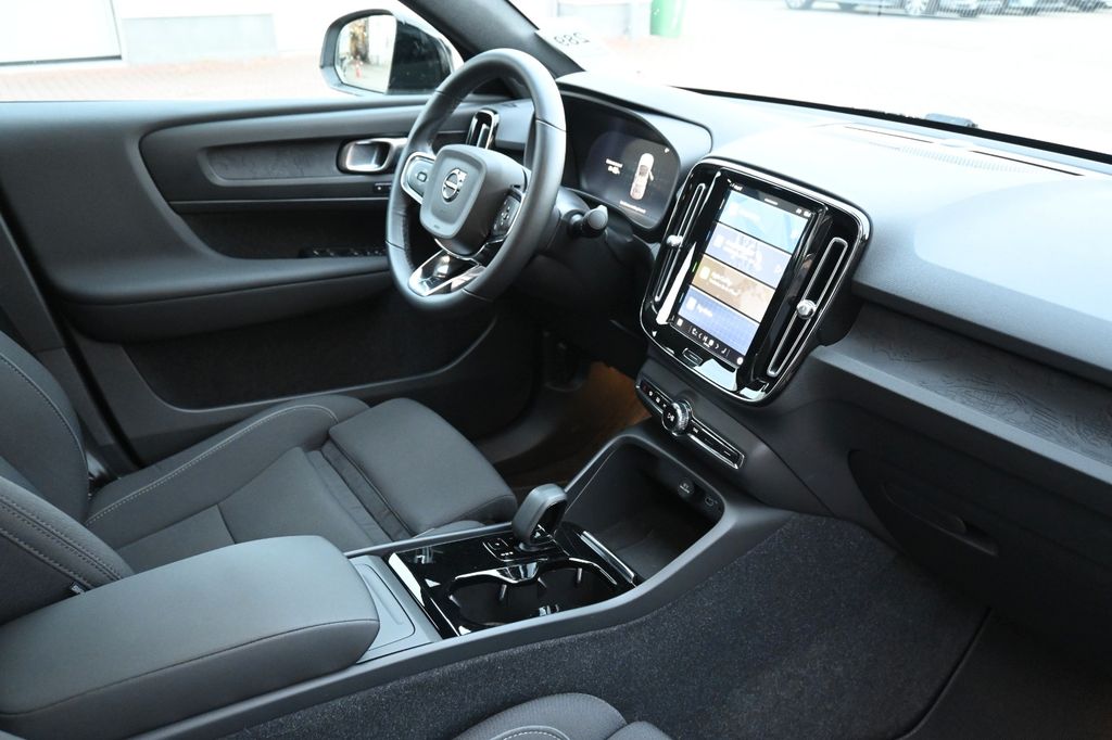Volvo C40 2022