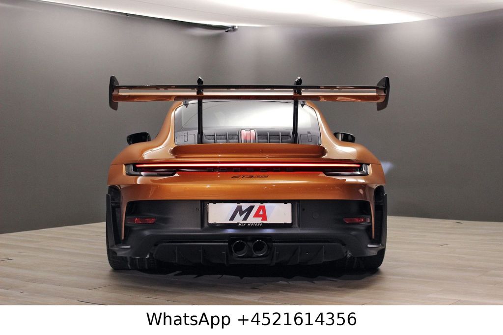 Porsche 992 2023