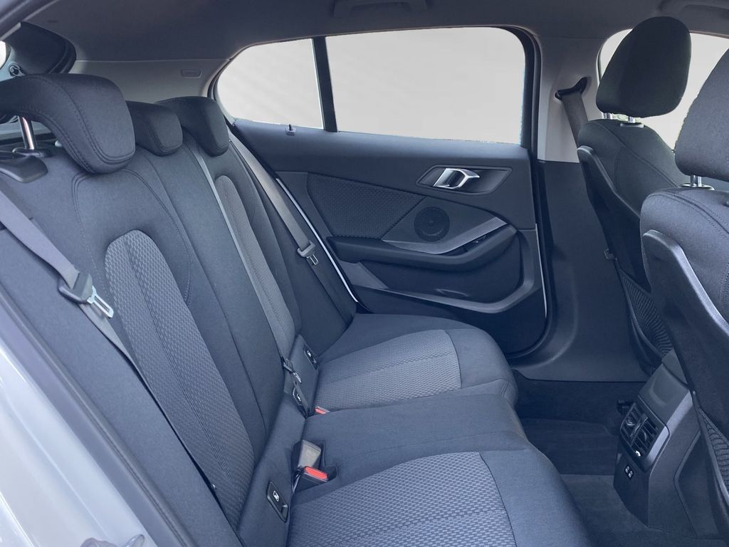 BMW 116 2022