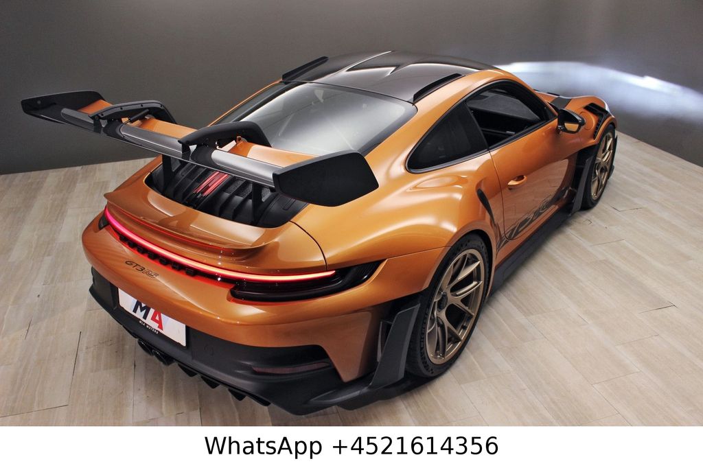 Porsche 992 2023
