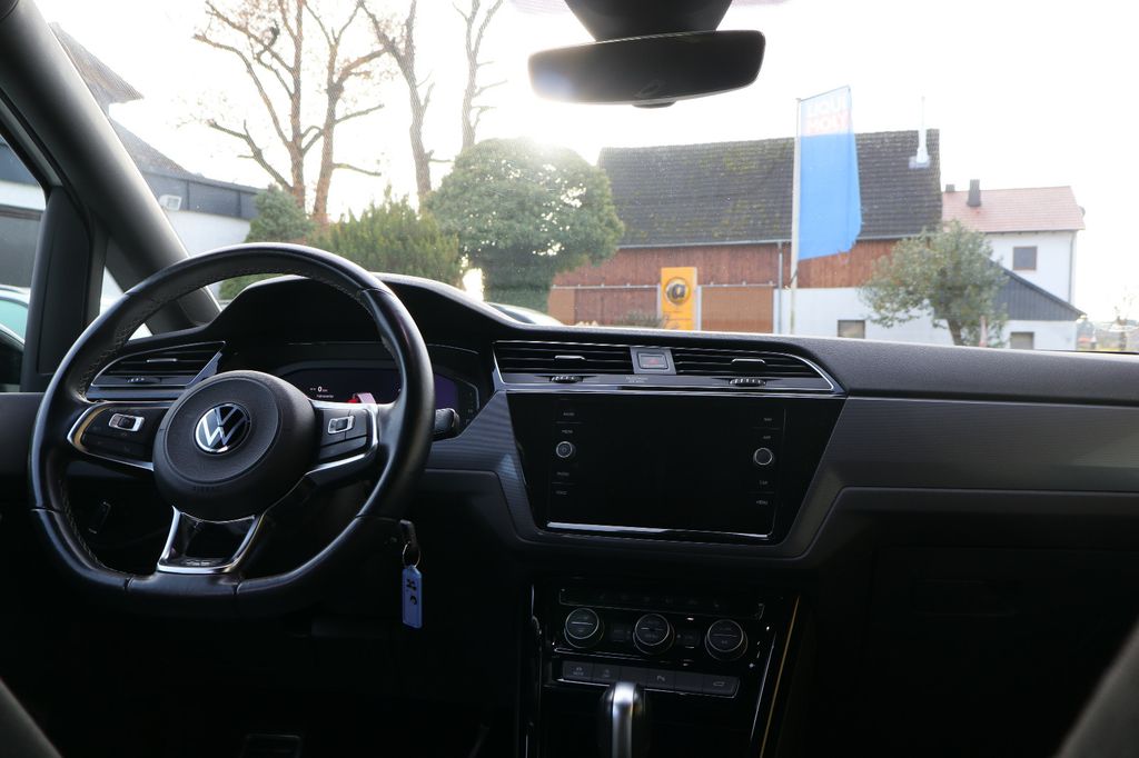 Volkswagen Touran 2022