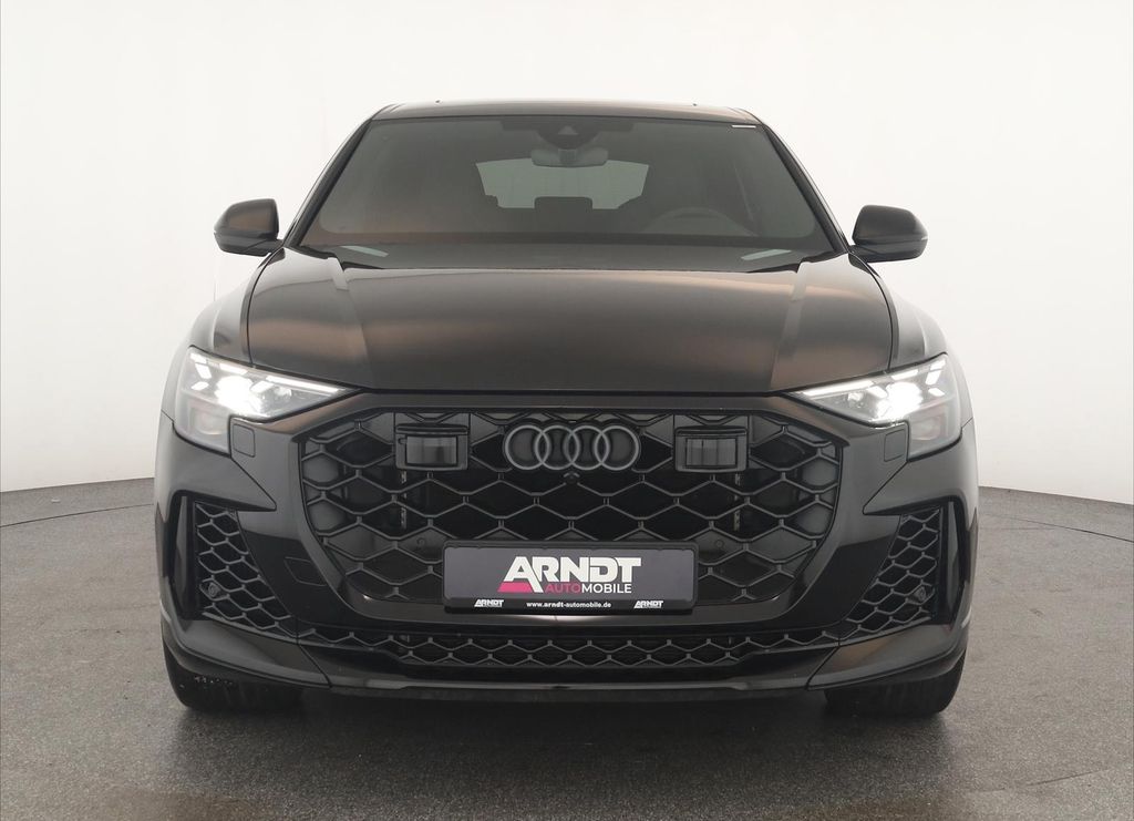 Audi RSQ8 2025