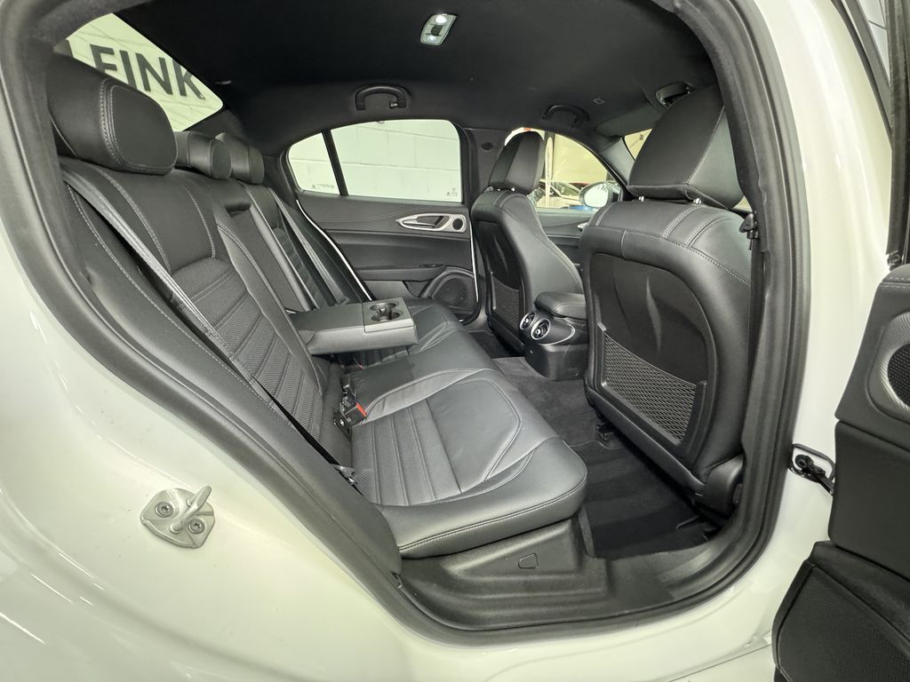 Alfa Romeo Giulia 2024