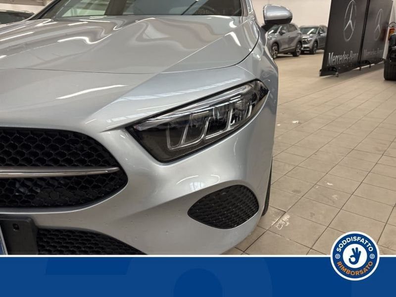 Mercedes-Benz A 180 2024