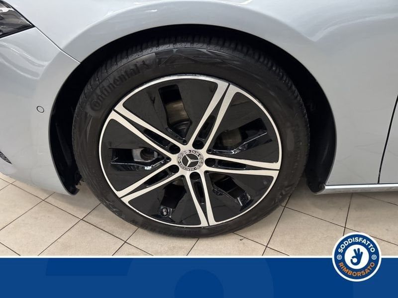 Mercedes-Benz A 180 2024