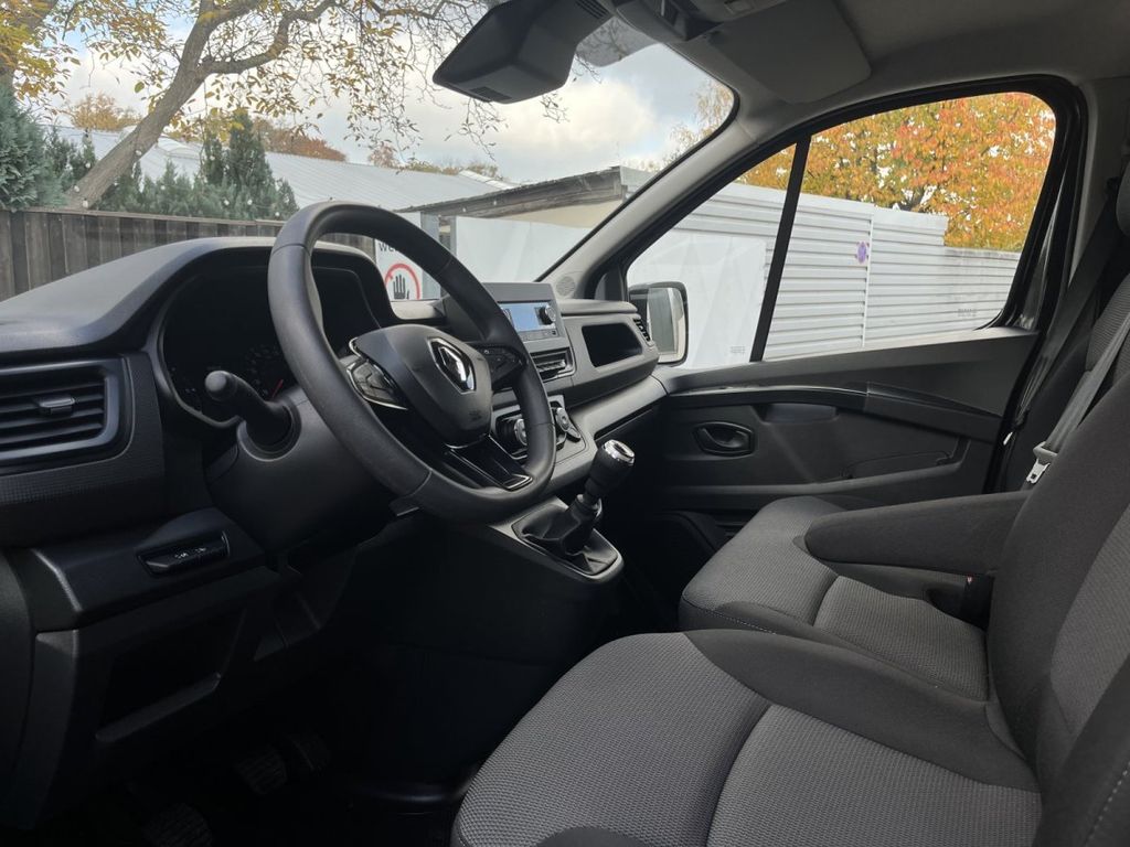 Renault Trafic 2023