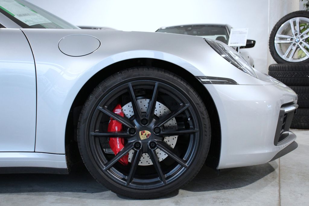 Porsche 992 2024