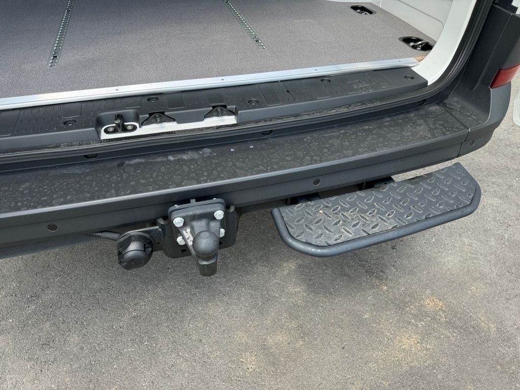 Volkswagen Crafter 2024