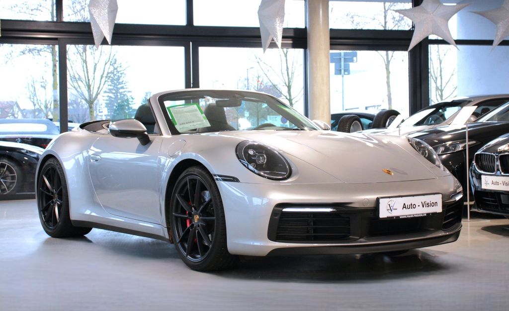 Porsche 992 2024