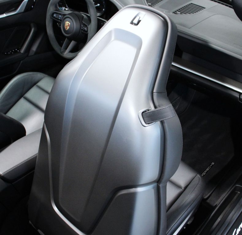 Porsche 992 2024