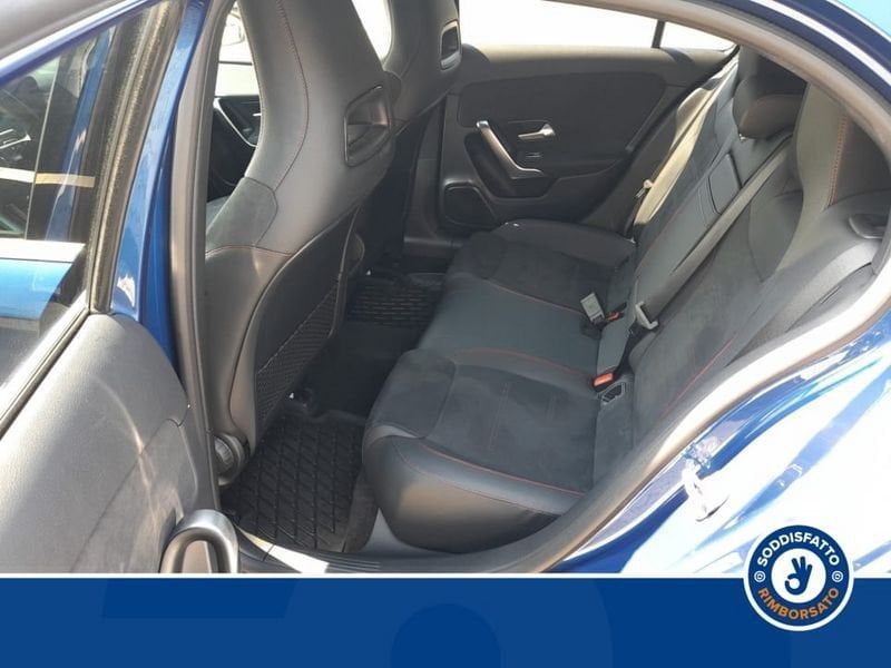 Mercedes-Benz A 180 2024