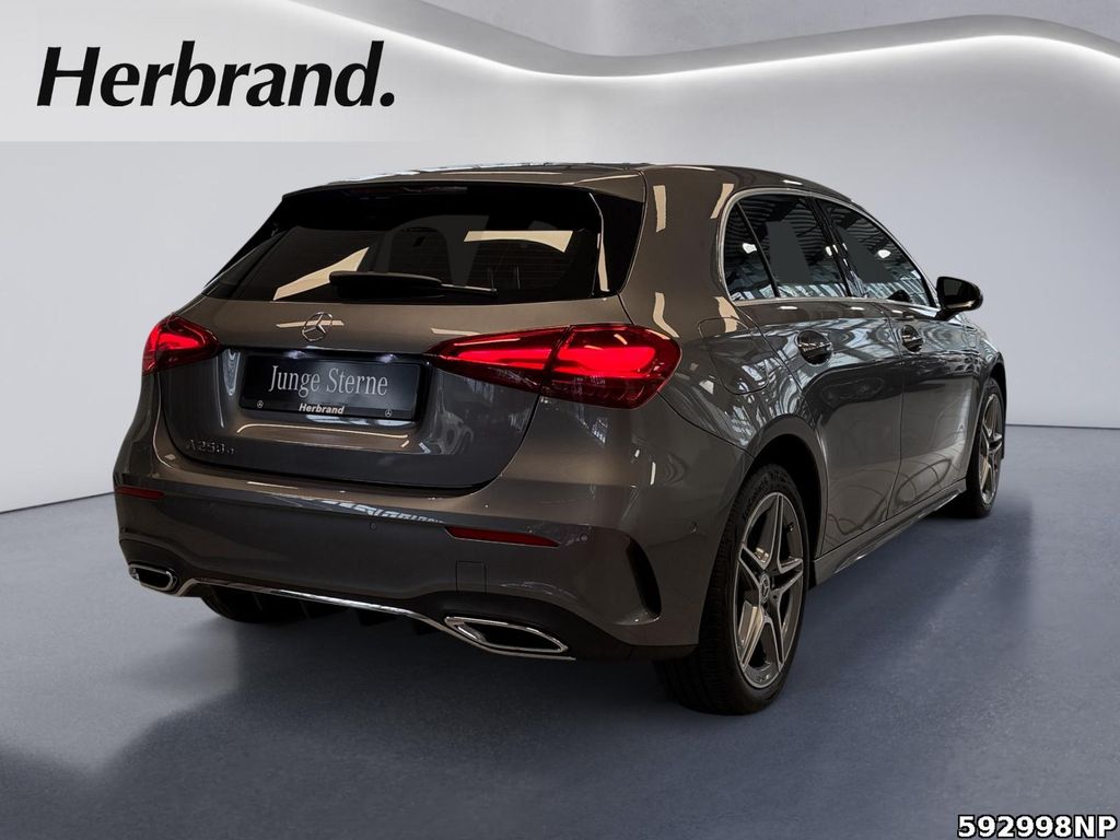 Mercedes-Benz A 250 2024