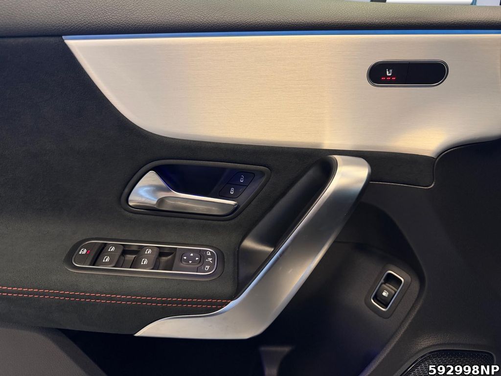 Mercedes-Benz A 250 2024