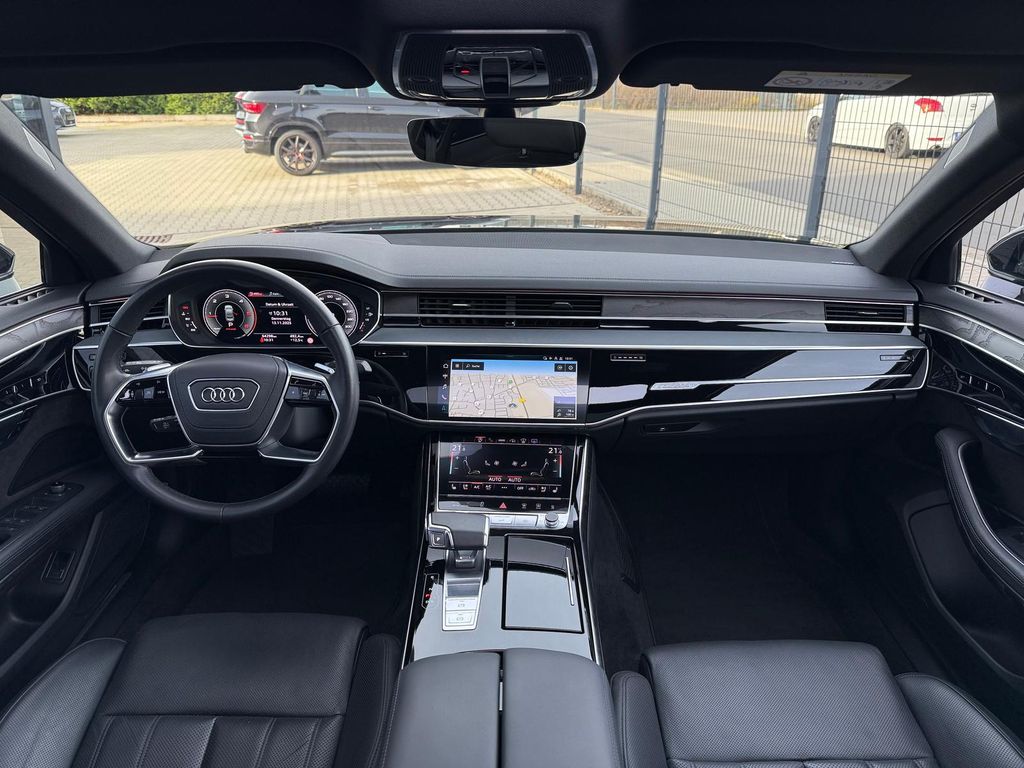 Audi A8 2021