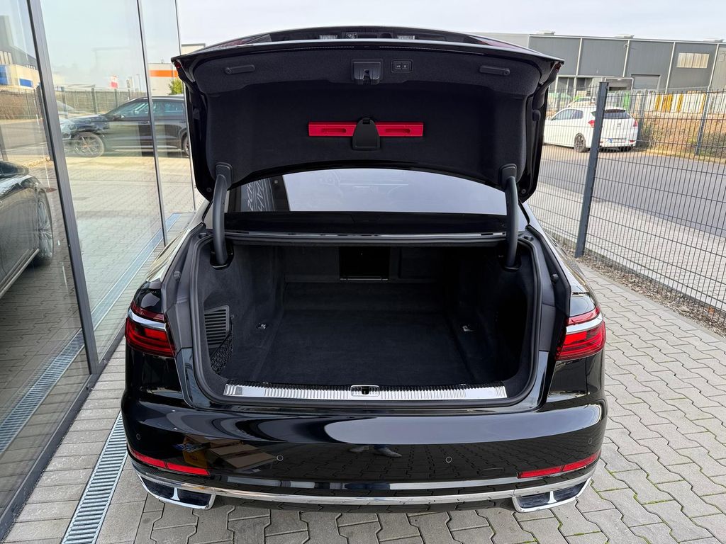 Audi A8 2021