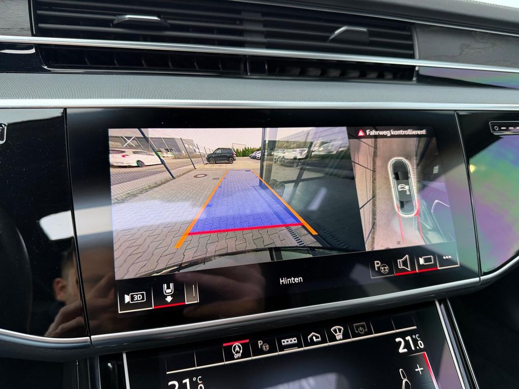 Audi A8 2021