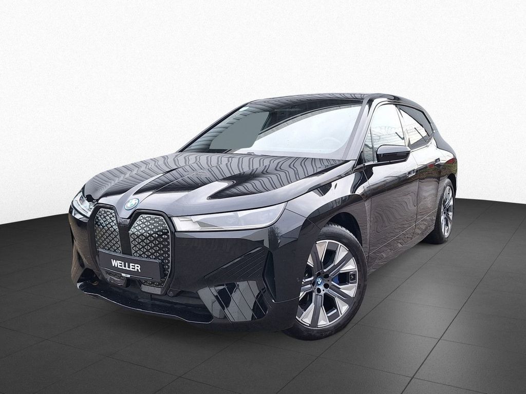 BMW iX 2023