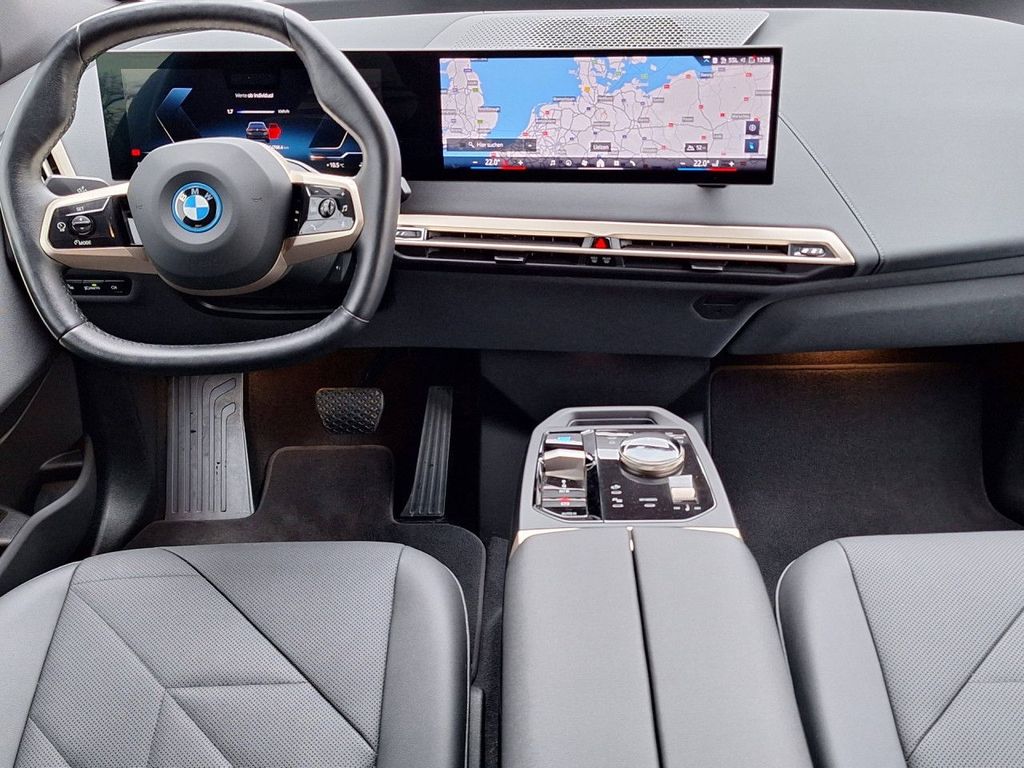 BMW iX 2023
