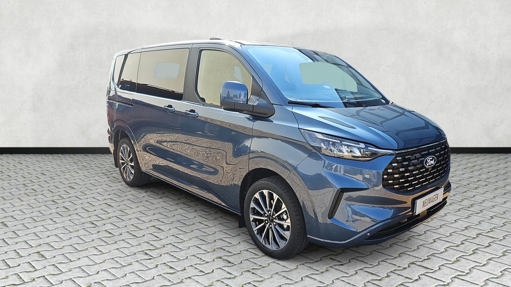 Ford Tourneo Custom 2025