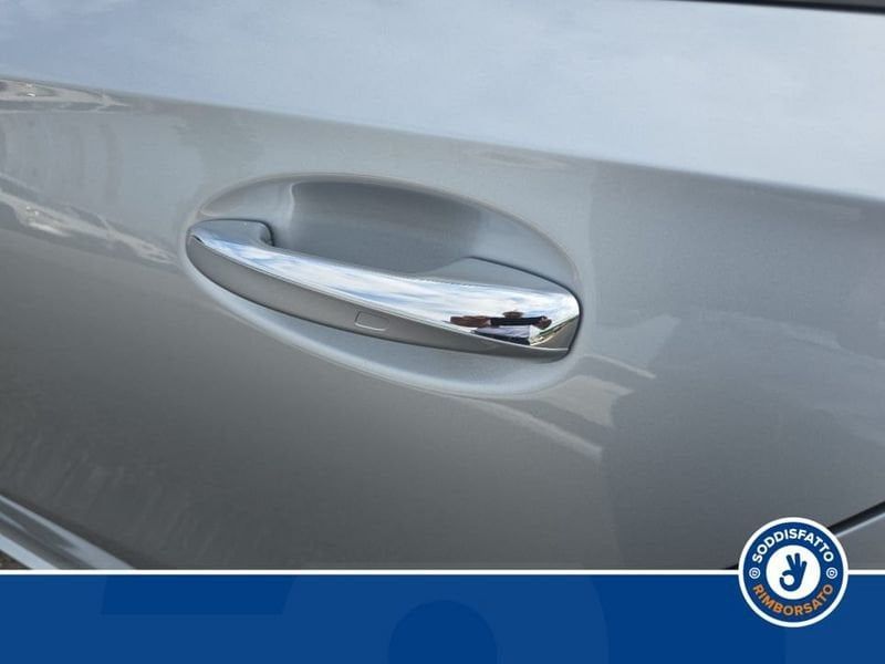 Mercedes-Benz A 180 2025