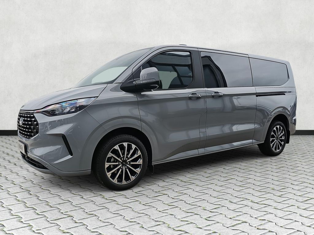 Ford Tourneo Custom 2025