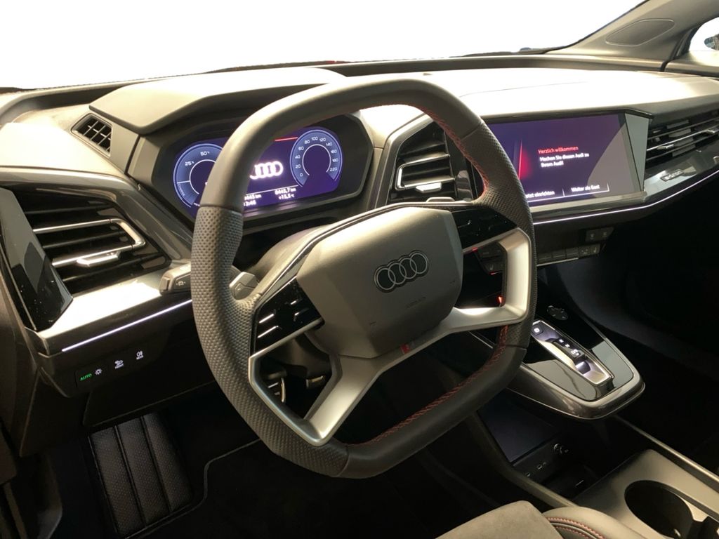Audi Q4 e-tron 2025