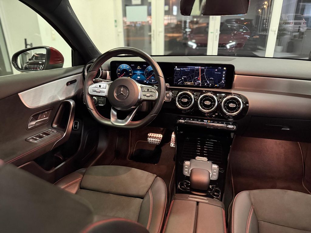 Mercedes-Benz A 250 2021