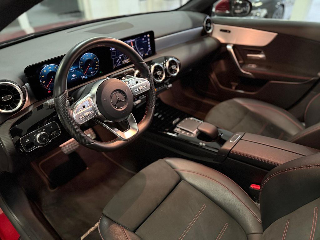 Mercedes-Benz A 250 2021