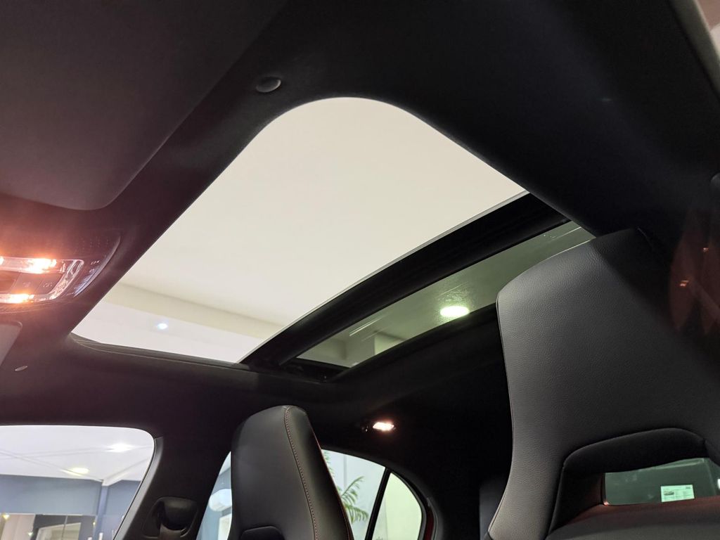 Mercedes-Benz A 250 2021