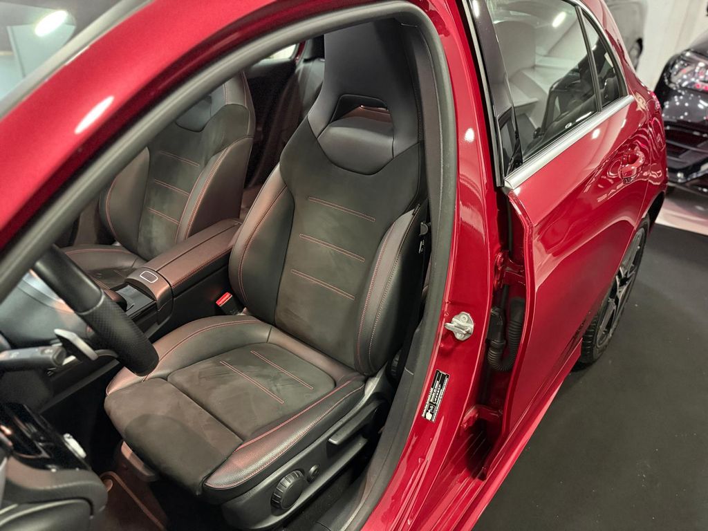 Mercedes-Benz A 250 2021