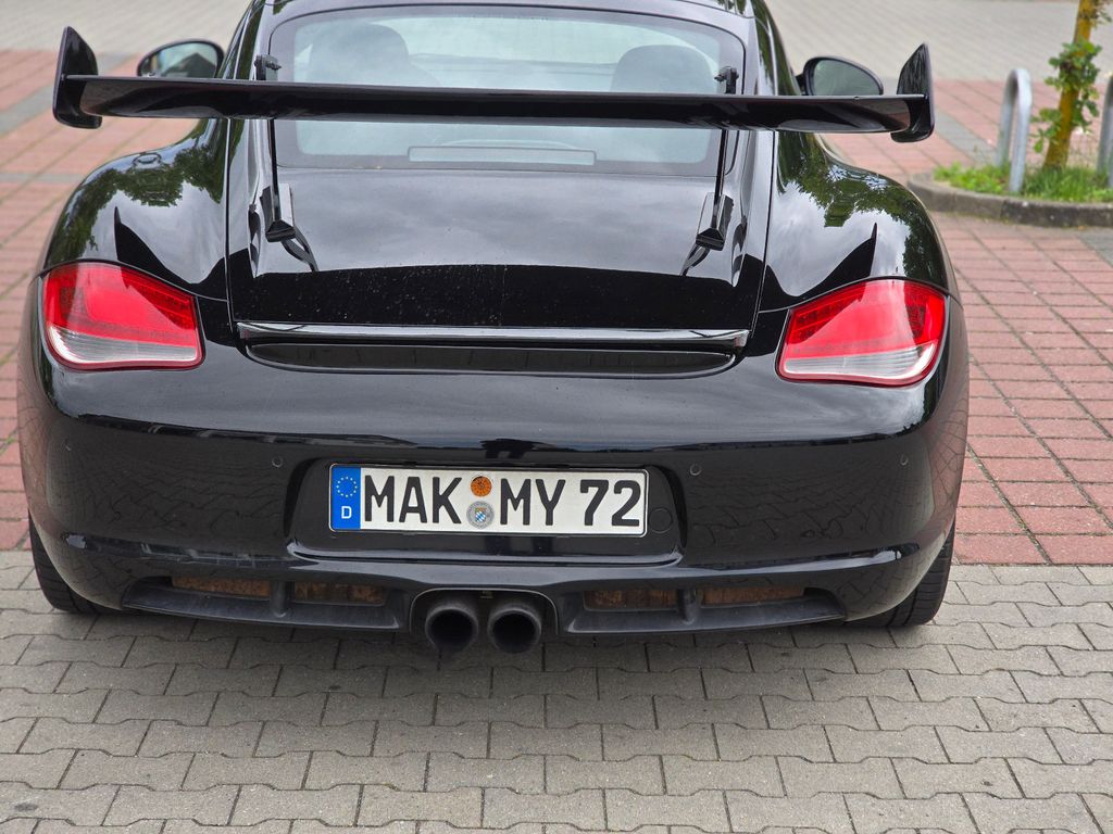 Porsche Cayman 2011