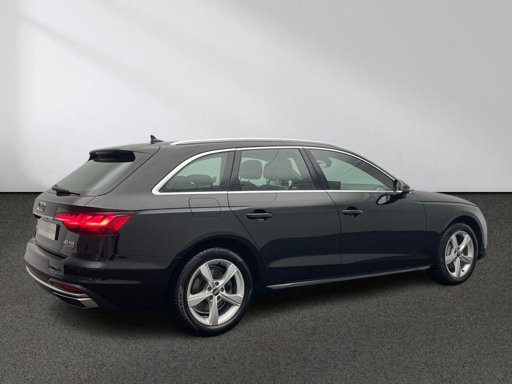 Audi A4 2021