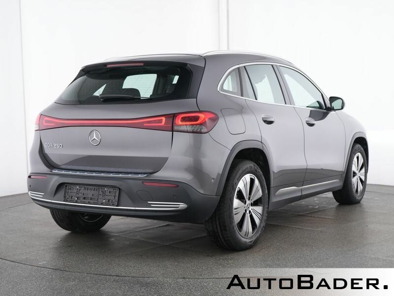 Mercedes-Benz EQA 2023